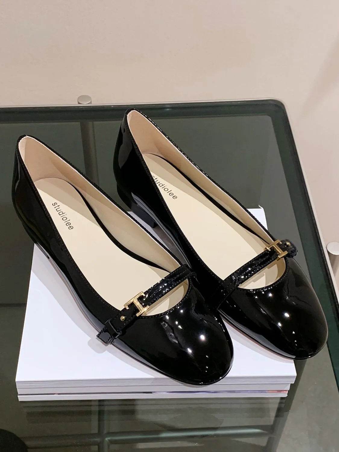 Round Toe Flats Slip-Ons - Valley Mimosa