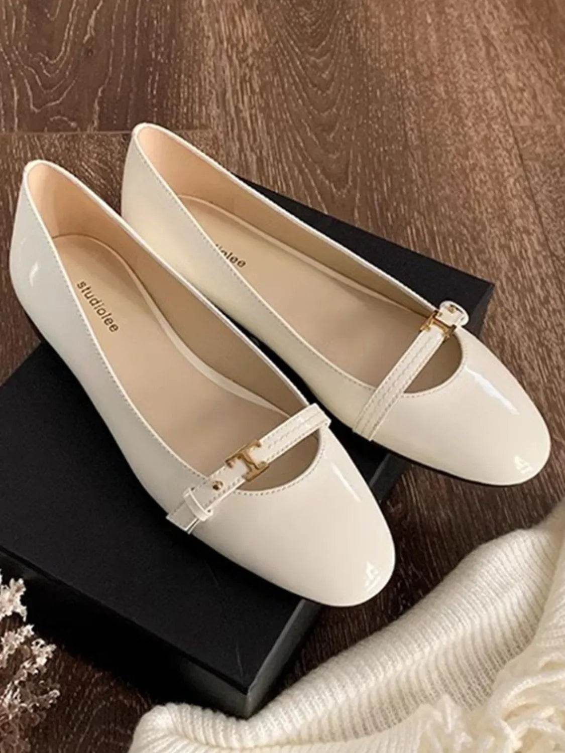 Round Toe Flats Slip-Ons - Valley Mimosa